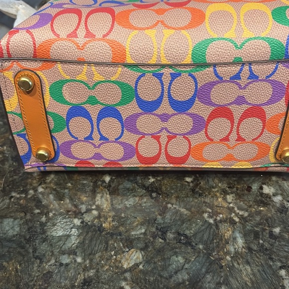 New with tags coach Willow tote 24 pride collection 3 set-firm - Picture 7 of 11